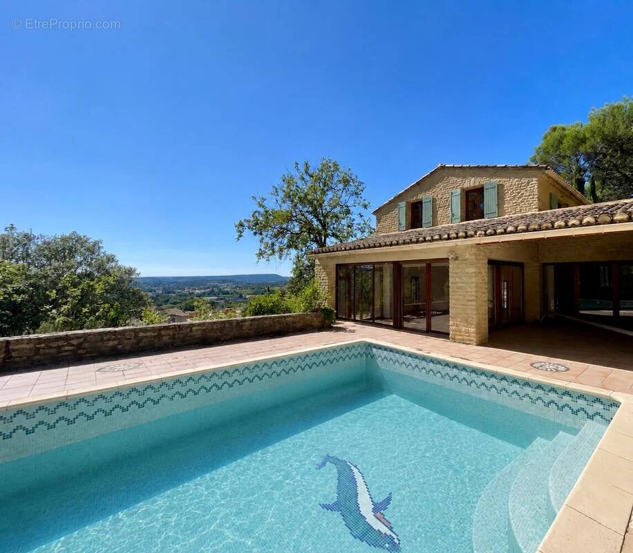 Maison à VAISON-LA-ROMAINE