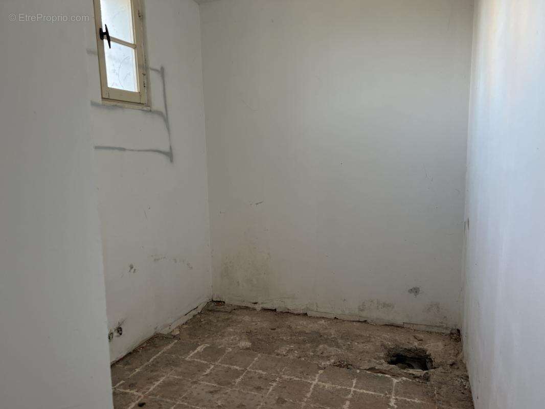 Maison à MONTBOUTON