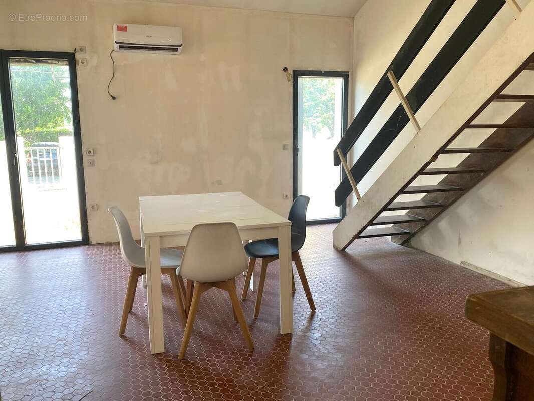Photo 2 - Maison à AUSSILLON