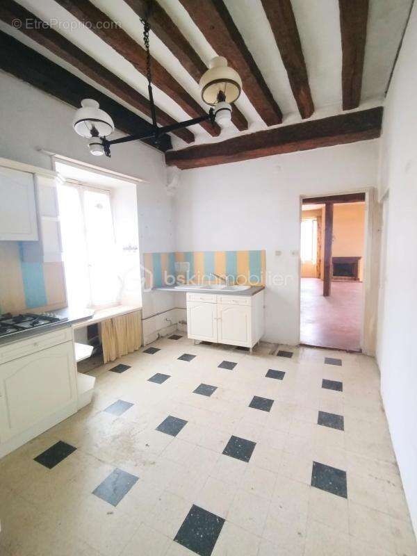 Maison à DAMMARIE-LES-LYS