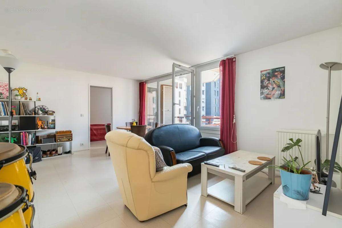 Appartement de 4 pièces de 82 m² à Champs-sur-Marne - photo 1