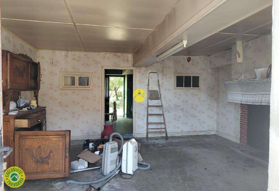 Maison à DUN-LE-PALESTEL