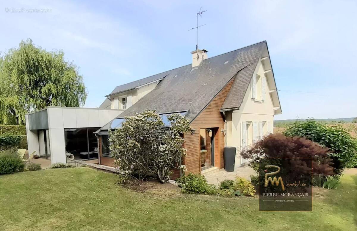 Maison à LA CHAPELLE-SAINT-AUBIN