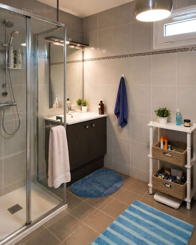 Appartement à MONTLIGNON