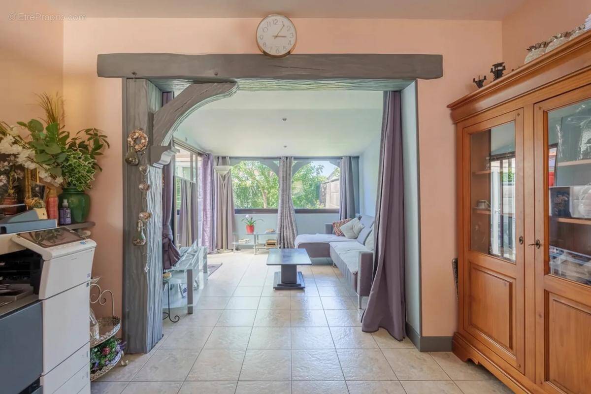 Maison à SAINTE-SAVINE