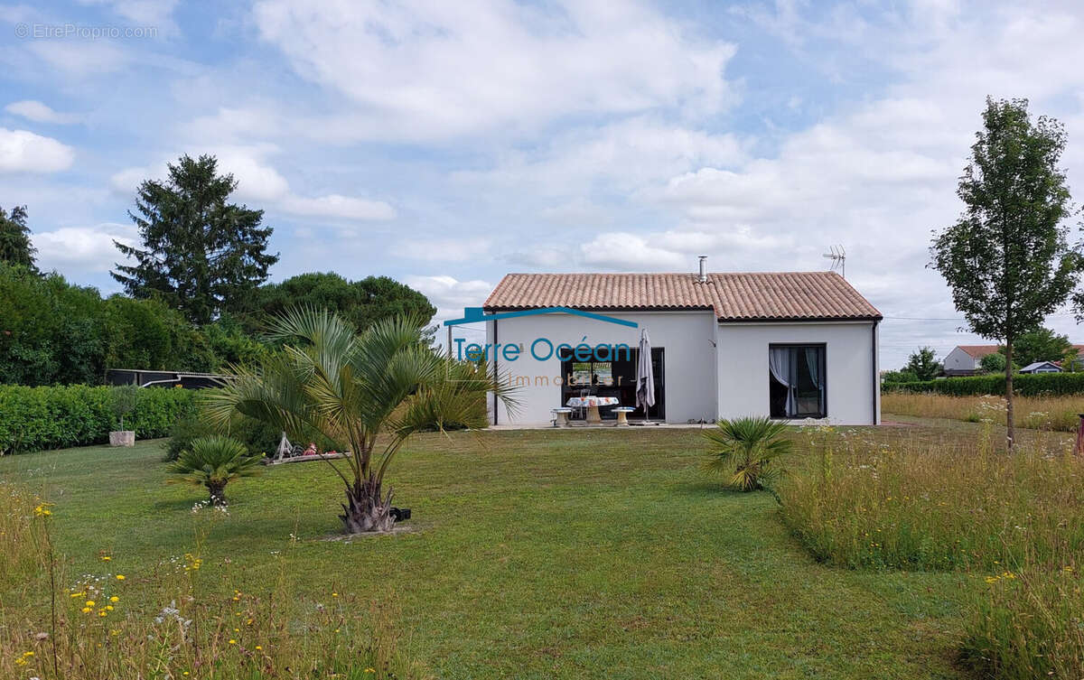Maison à SABLONCEAUX