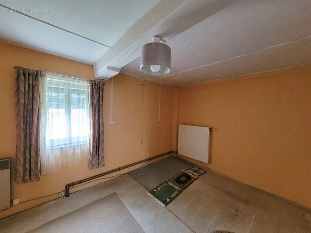 Maison 110 m² à Beugnies  - photo 6