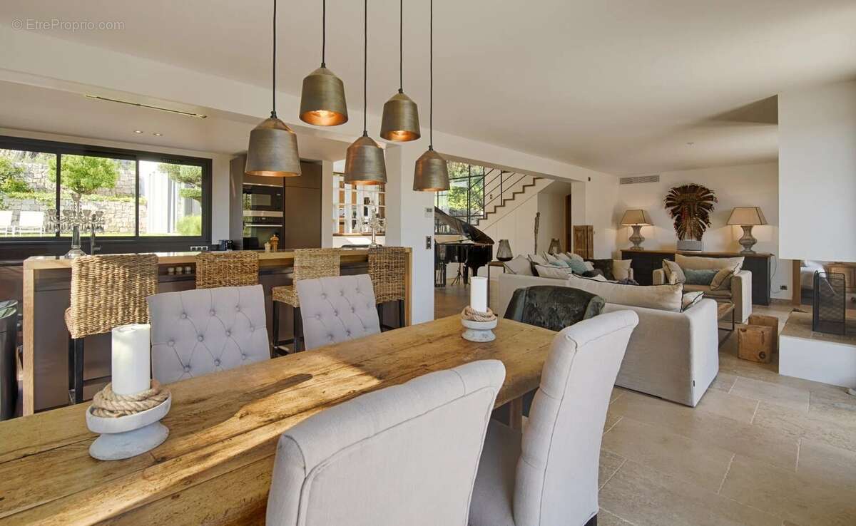 Maison à MOUGINS
