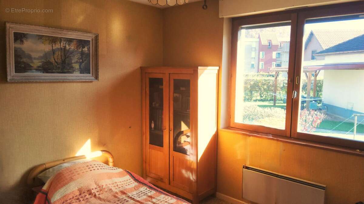 Maison à PONT-DE-ROIDE