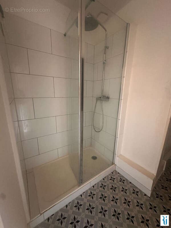 Appartement T2, Lumineux à deux minutes de la gare de ROUEN - photo 2