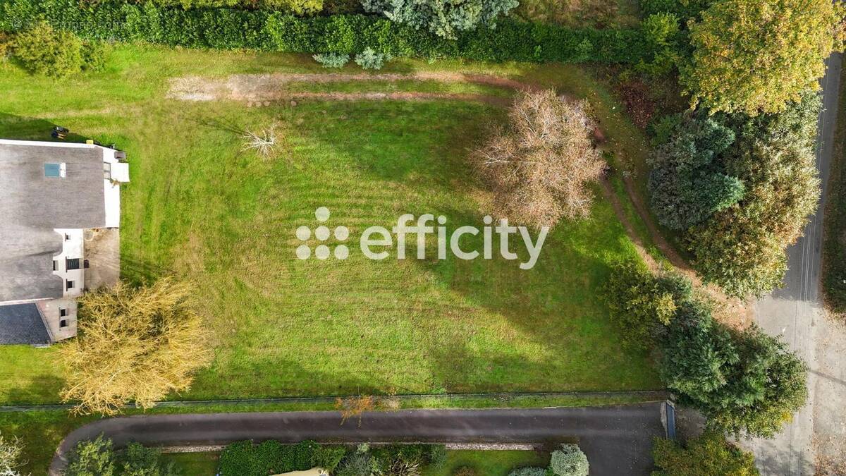 Terrain à CONCARNEAU