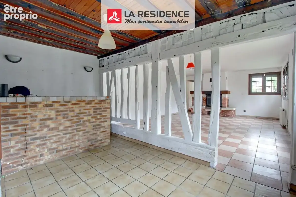 Maison 6 pièces 112 m² à vendre à Saint-Etienne-Du-Rouvray (76800) - photo 2
