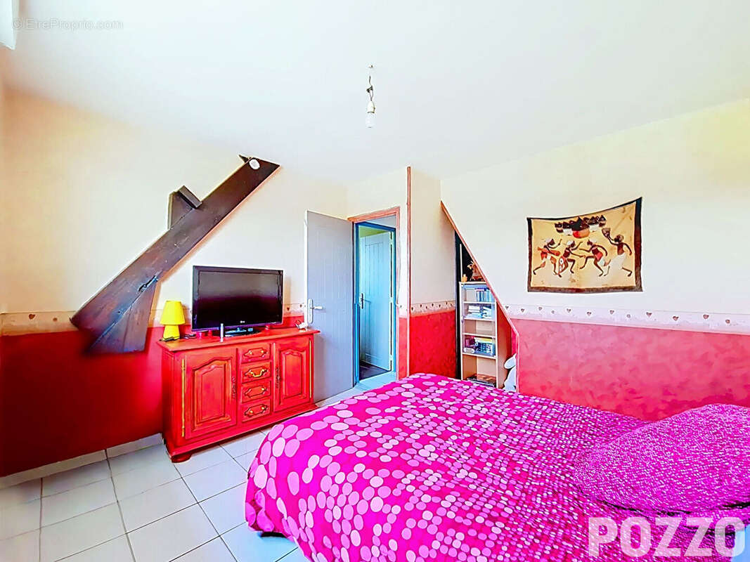 A  Vendre  Maison de 6 pp  Val D Arry   (14210) - photo 10