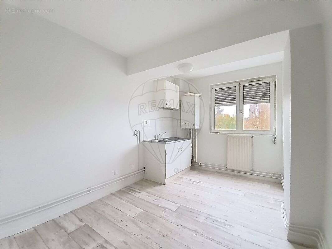 Appartement à SENS