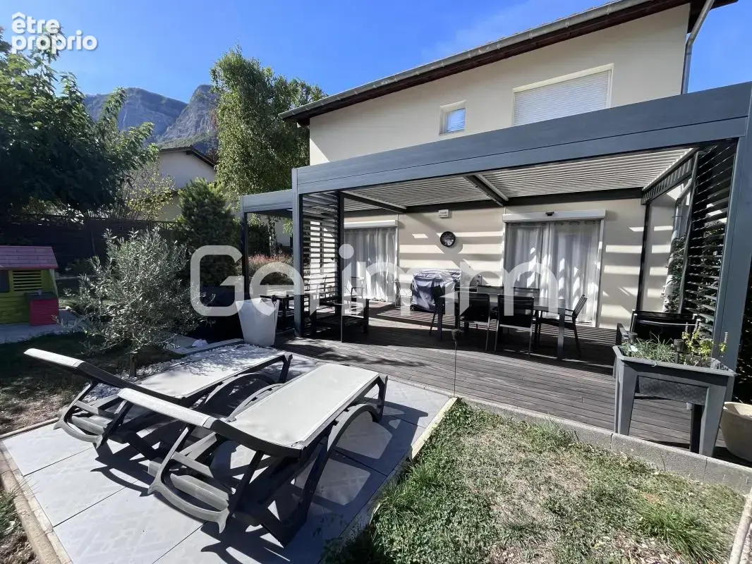 Vente - Maison - 6 pièces + cuisine - 132 m² - 519 000 € - LA - photo 21
