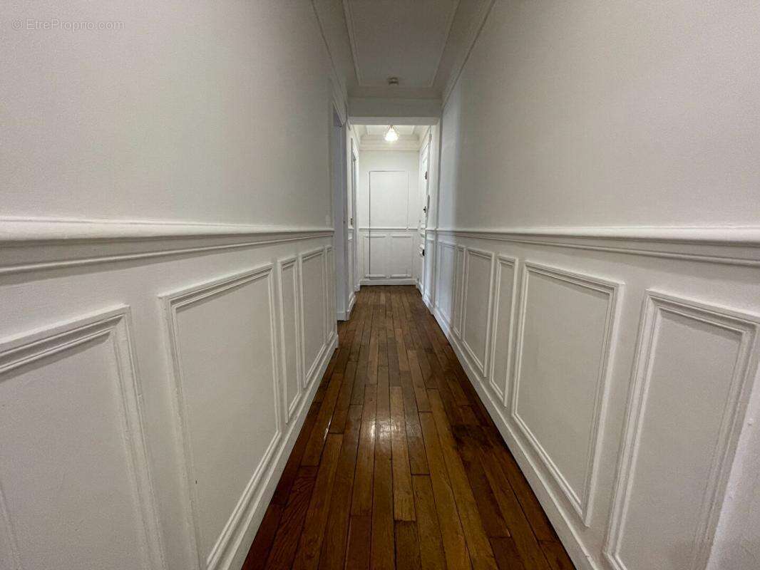 Appartement à PARIS