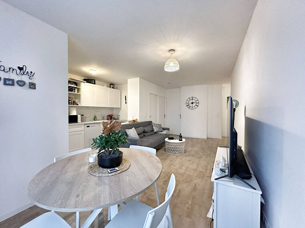 Appartement à CORBEIL-ESSONNES