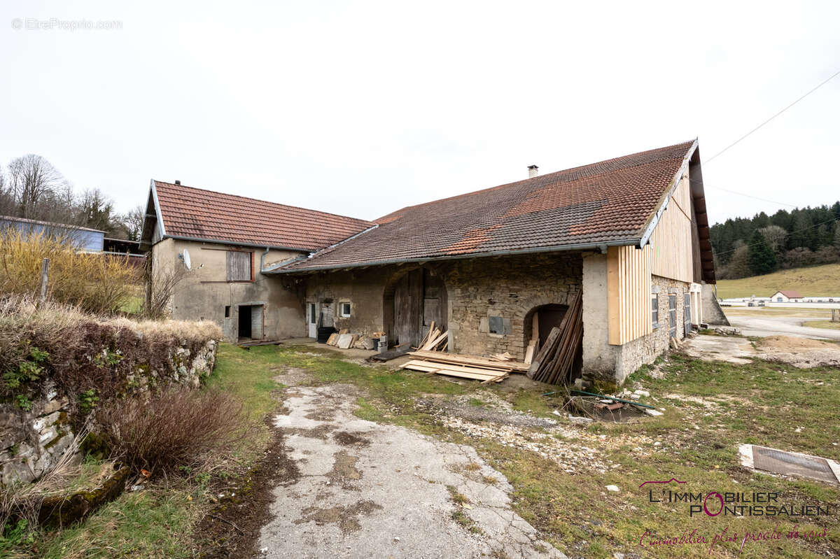 Gevresin - ferme a renover - photo 4