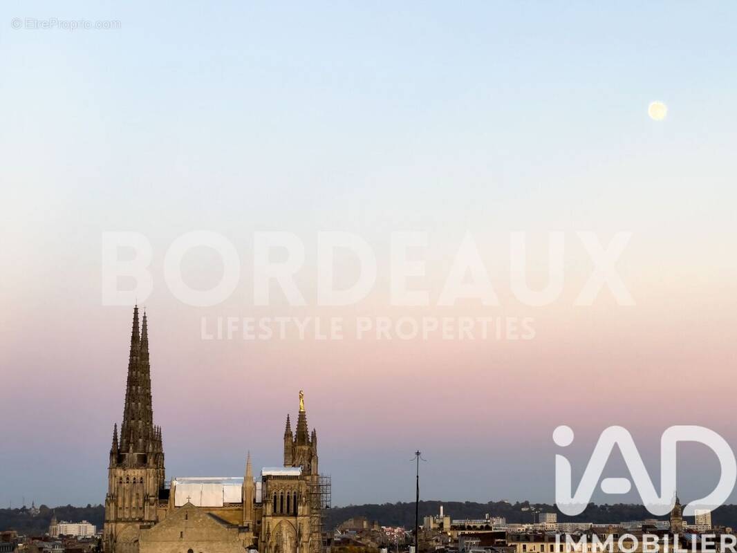 Photo 1 - Appartement à BORDEAUX