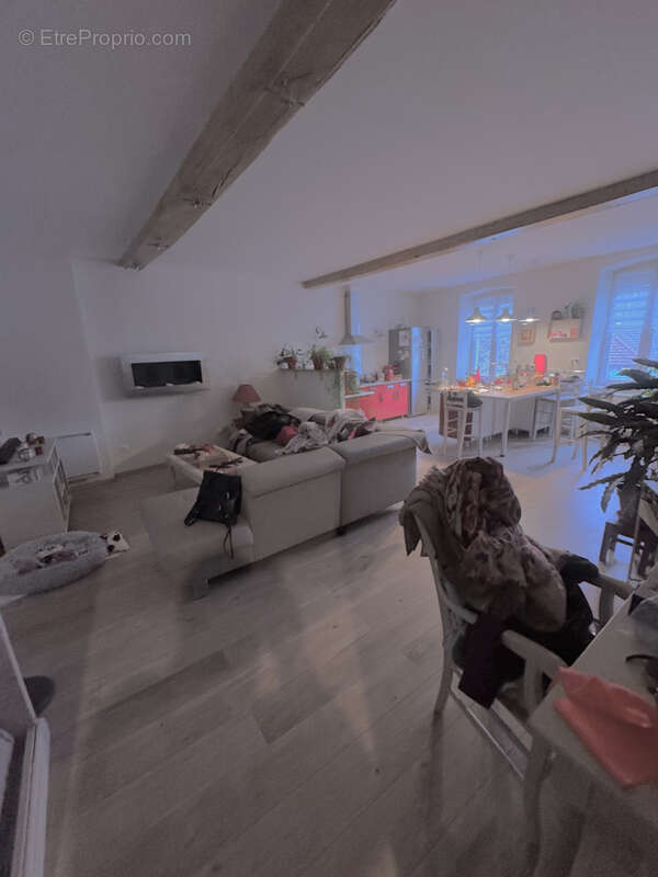 Commerce à COURTENAY