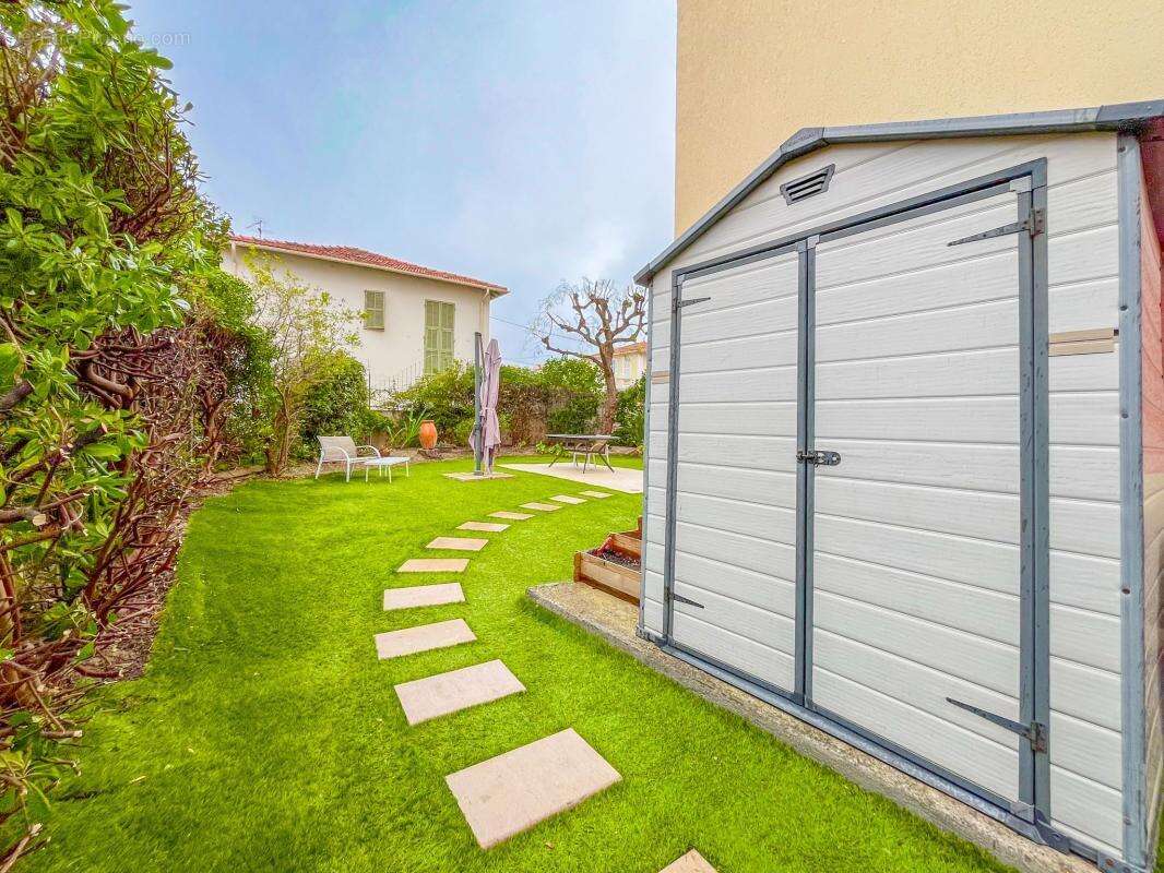 Appartement à CAGNES-SUR-MER