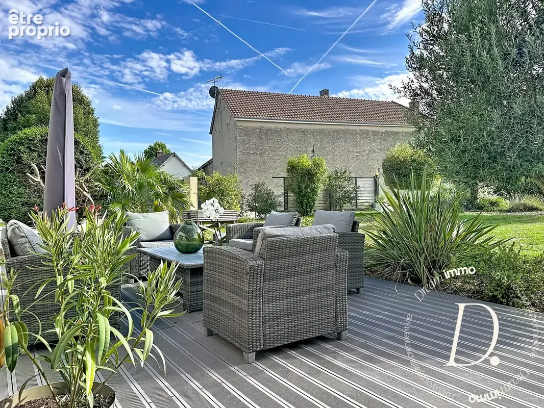 Terrasse espace détente.