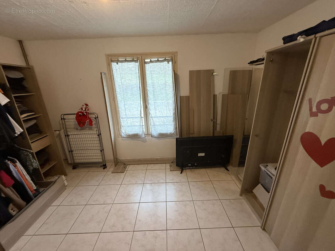 Maison à SAINT-GERMAIN-LES-SENAILLY