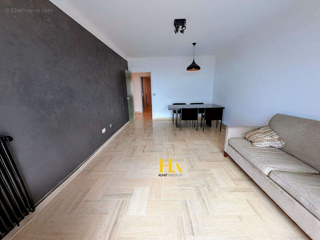 Appartement à GRASSE