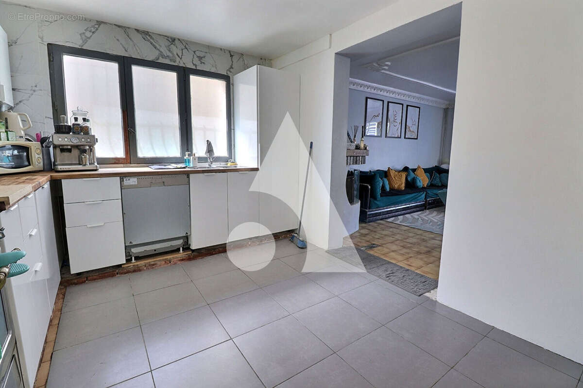 Maison à MERY-SUR-OISE