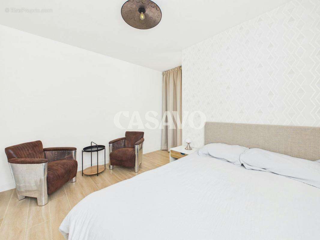 Vente Maison 6 pièces de 162m² - 92800 Puteaux - photo 14