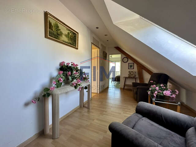 Maison à NEUFCHATEL-EN-BRAY
