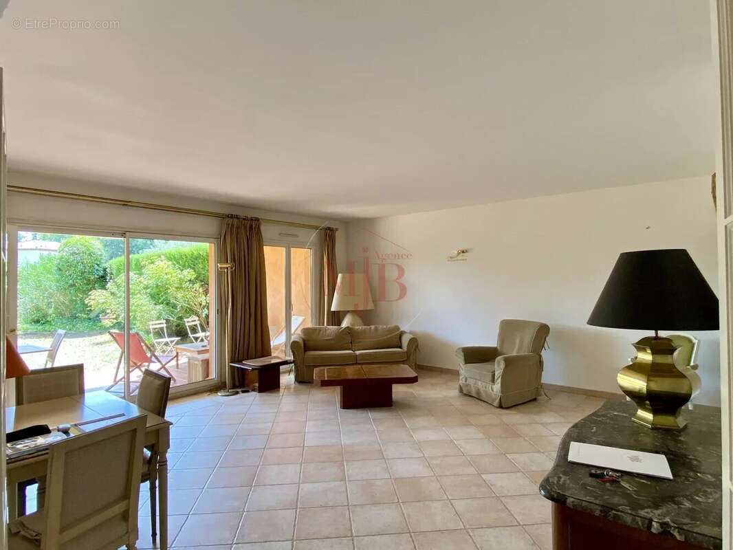 Aix ville  calme absolu sans vis a vis  securite optimale - photo 27