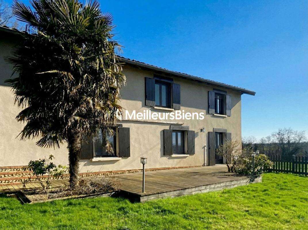 Maison à CHATILLON-SUR-CHALARONNE