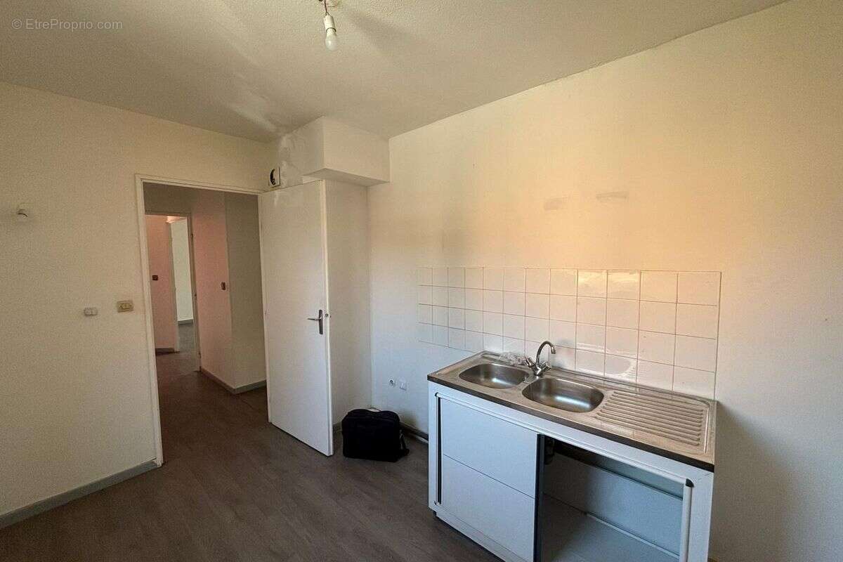 Résidence « LES LOGIS DE GRIGNAN » - T3 N°E006400104L - photo 2