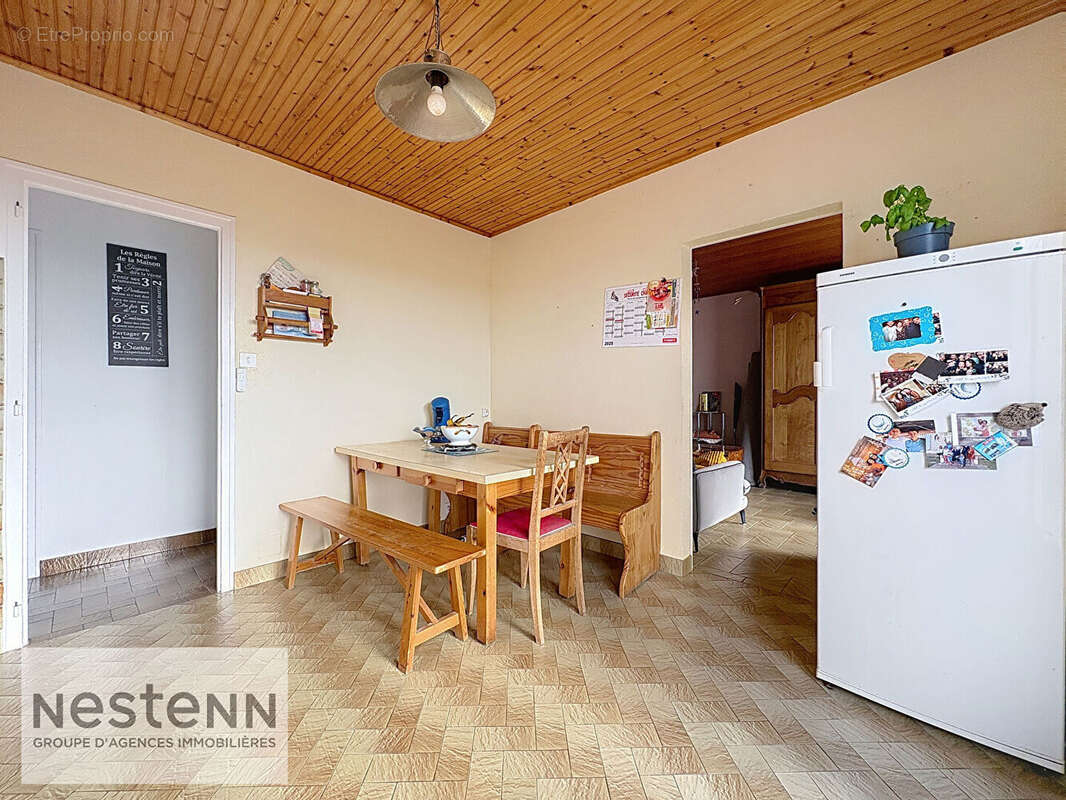 Maison à SAINT-URBAIN