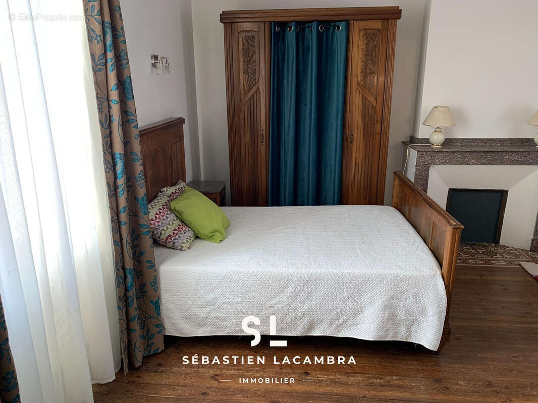 Appartement à SAINT-JUERY