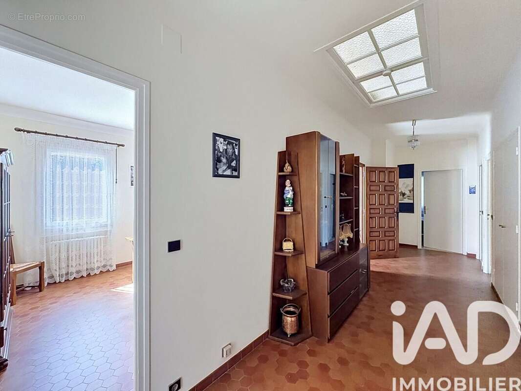 Photo 3 - Maison à VILLEMOLAQUE