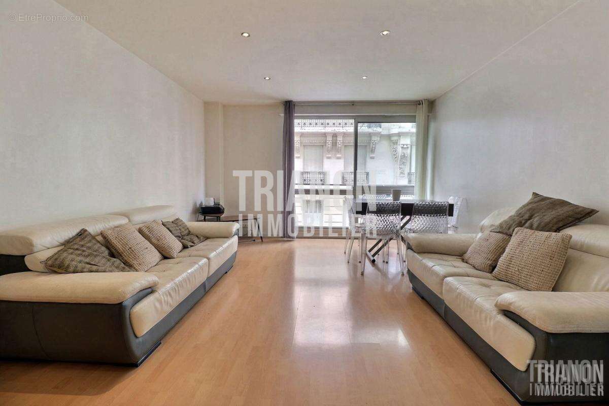 Appartement à LEVALLOIS-PERRET