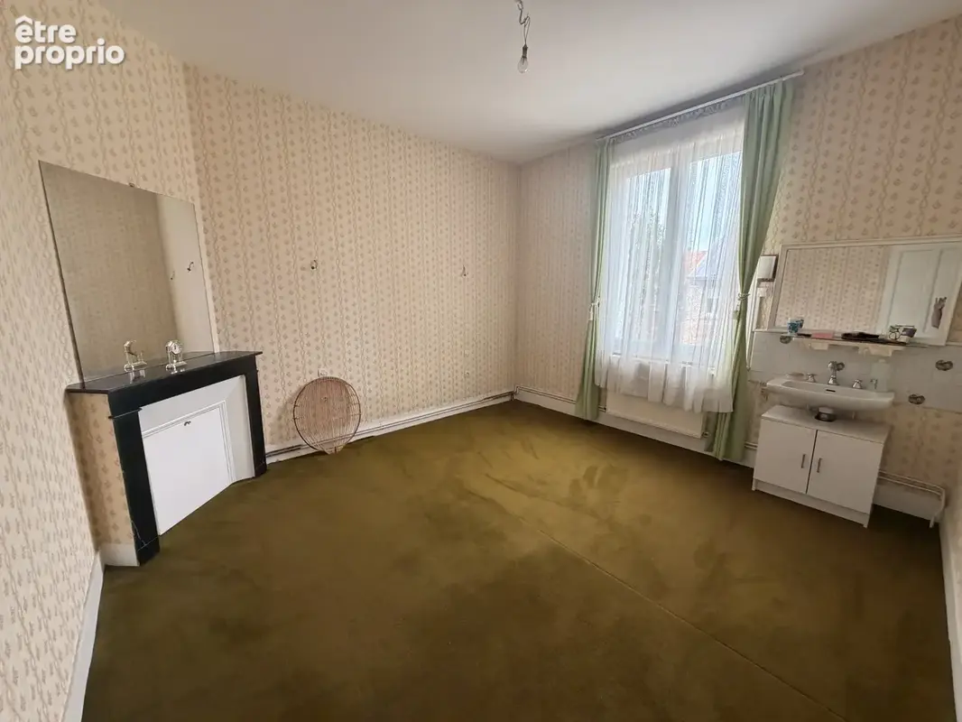 Centre-ville de Saint-quentin / Extérieur / 140 m2 - photo 5