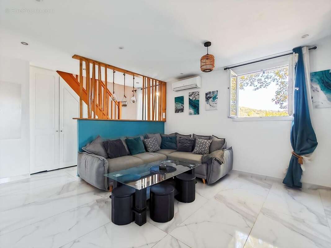 Photo 4 - Appartement à TOURRETTES