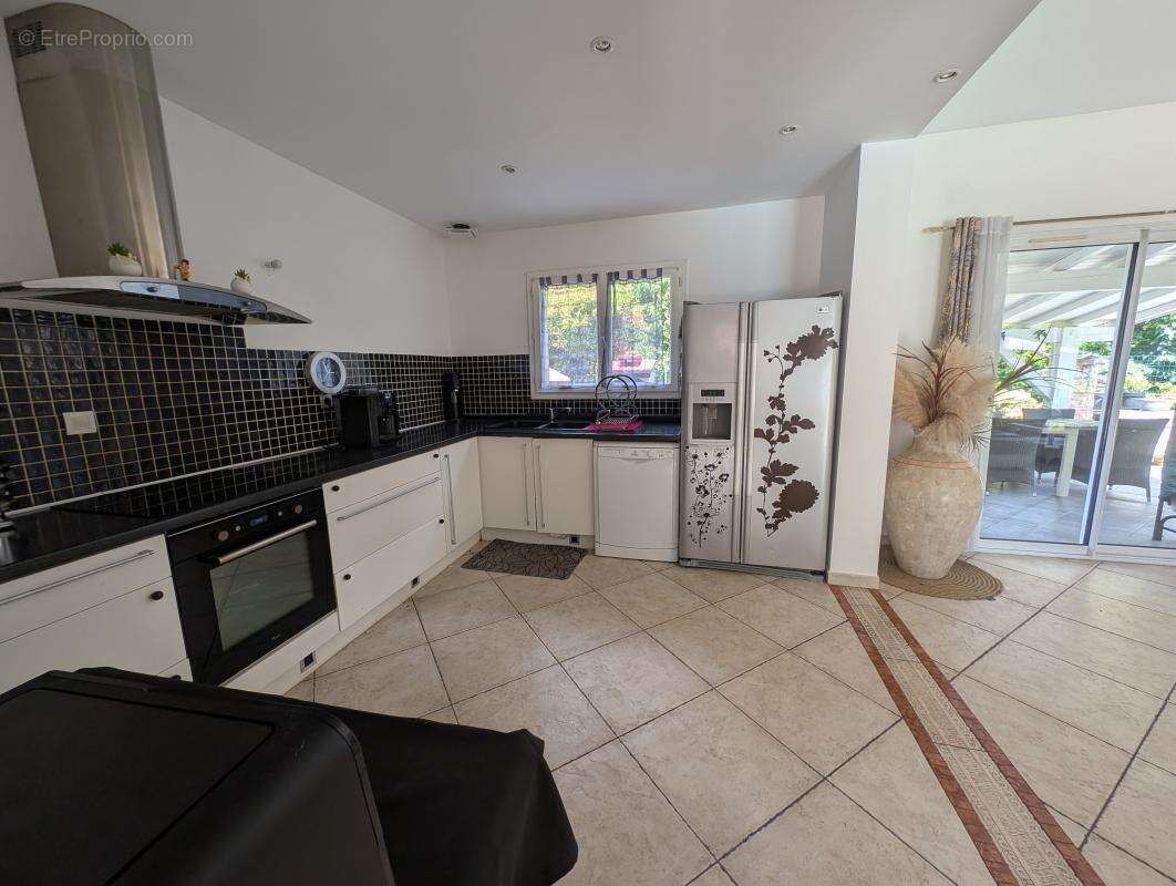 Maison à FONTANIL-CORNILLON