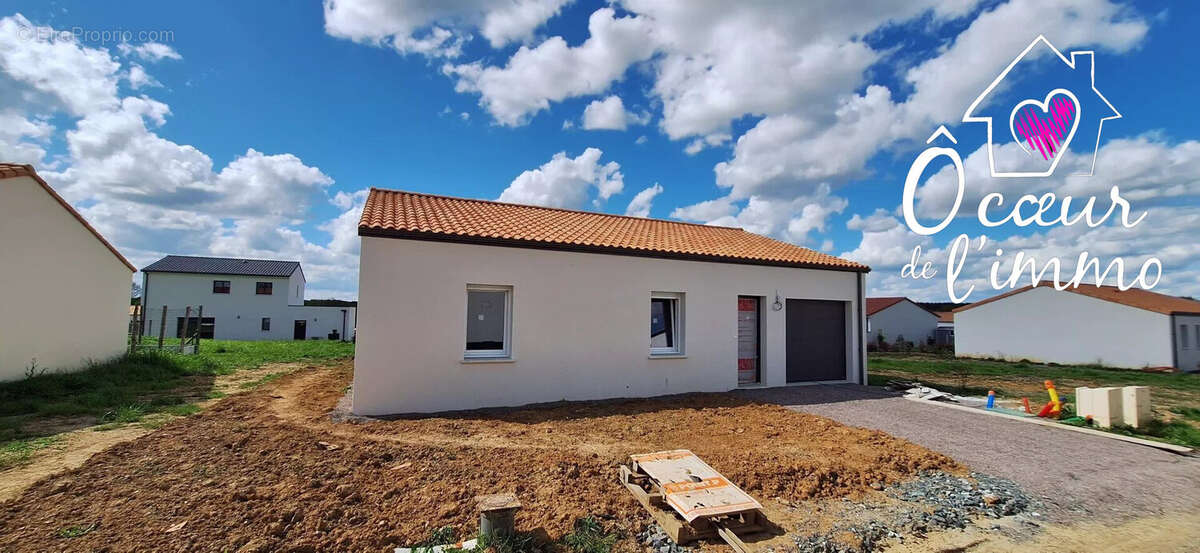 Maison à LA RENAUDIERE