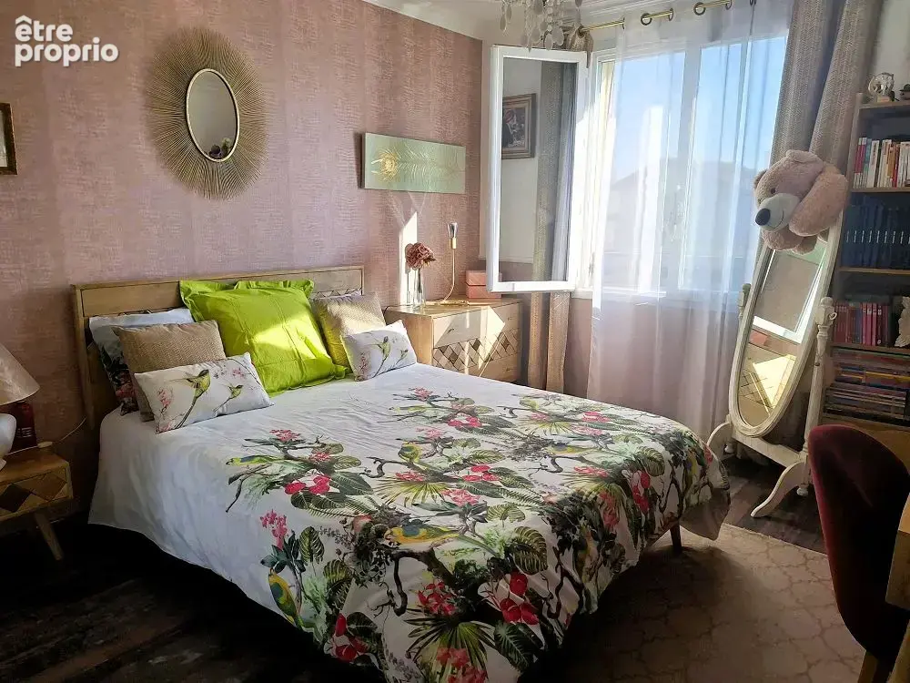 Maison 7 pièces 190 m² à vendre à Sainte-Foy-Les-Lyon (69110) - photo 9