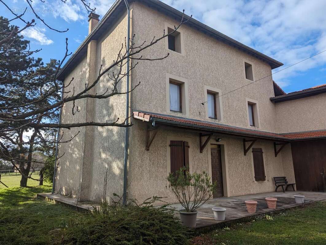 Maison 160 m² à Chasse-Sur-Rhone  - photo 8
