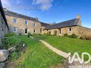 Photo 1 - Maison à PLOUGONVEN