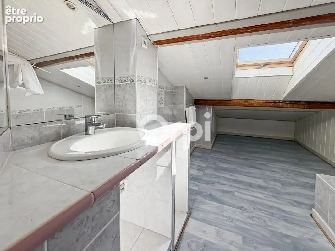 Appartement  1er &tage À Vendre - photo 15