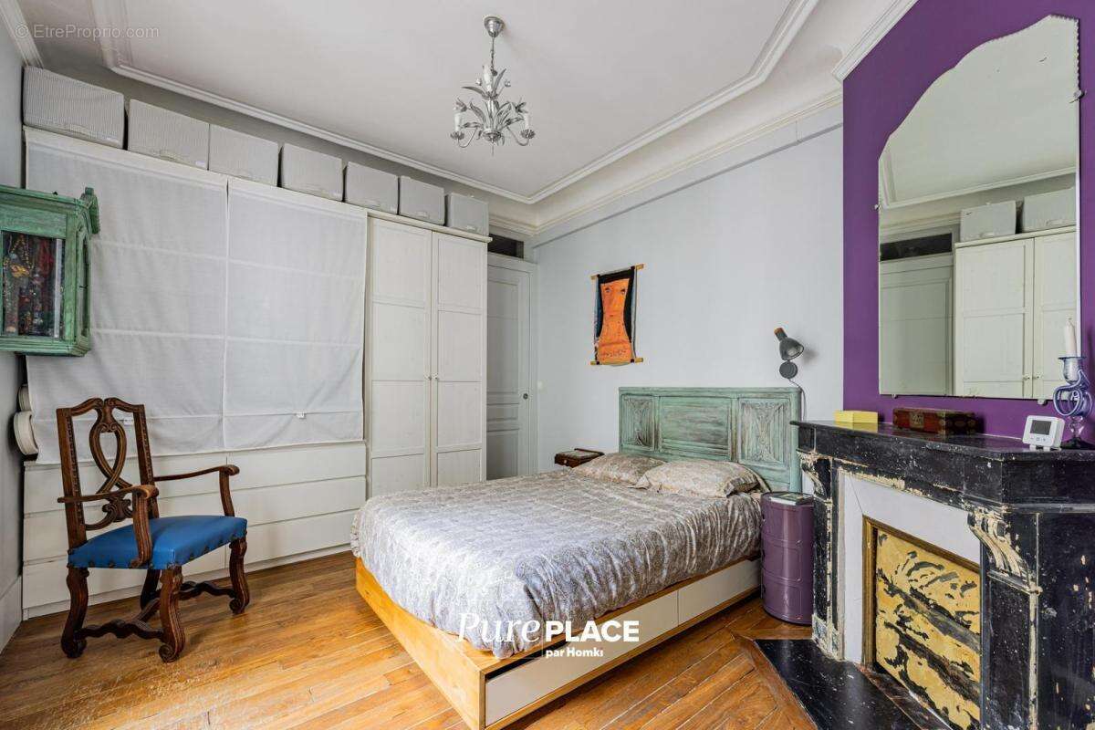 Appartement à PARIS-9E