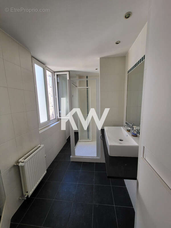 Appartement 219 m² à Saint-Etienne  - photo 7