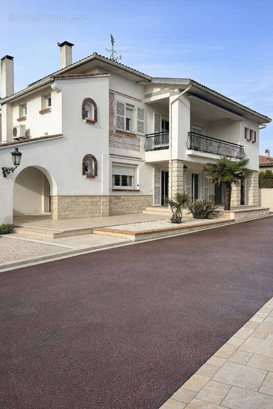 Maison à FENOUILLET