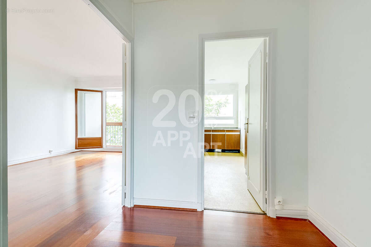 Appartement à PARIS-20E